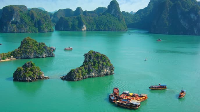 Lan Ha Bay cruise & cave explorations