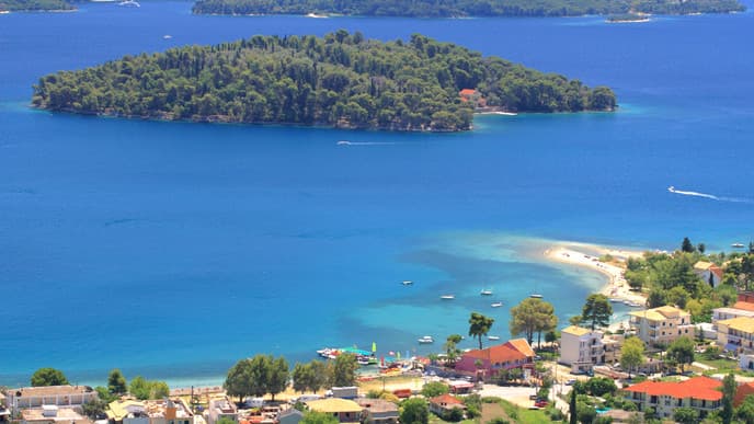 Adventure cruising around Lefkada
