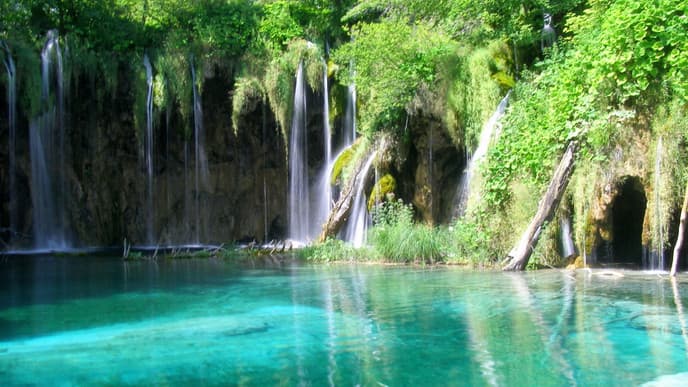 The magical landscapes of the Plitvice Lakes